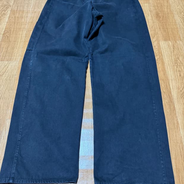 이지 갭 엔지니어드 바이 발렌시아가 사틴 카고 팬츠 블랙