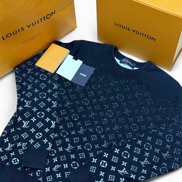 [급처 / A] 루이비통 LVSE 모노그램 그라디언트 그라데이션 맨투맨