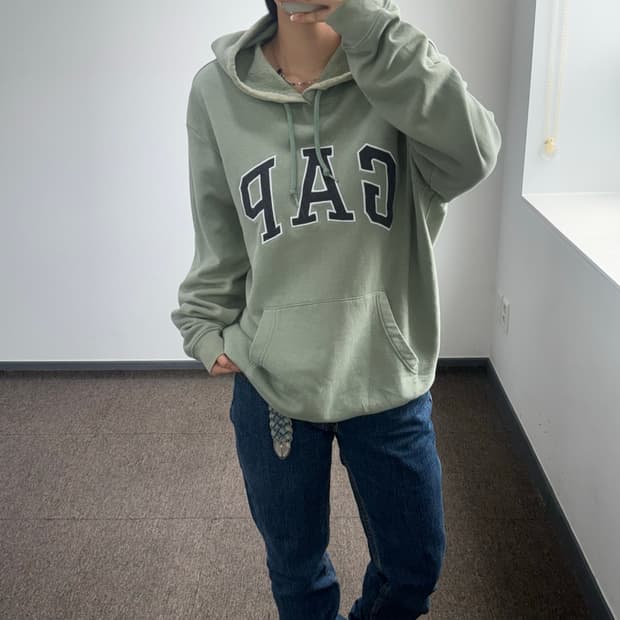 Gap 갭 차콜 로고 카키 후드티