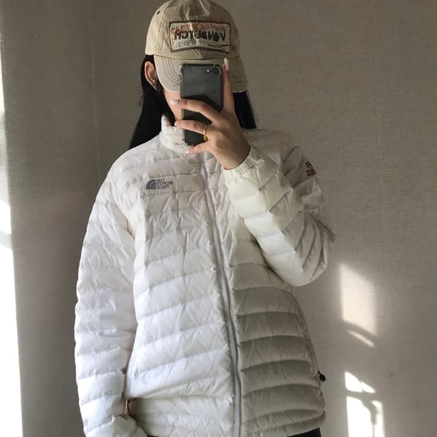 노페 아이보리 실버 경량패딩