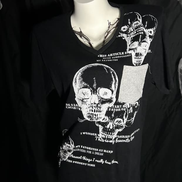 Park Street skull punk pocket tee