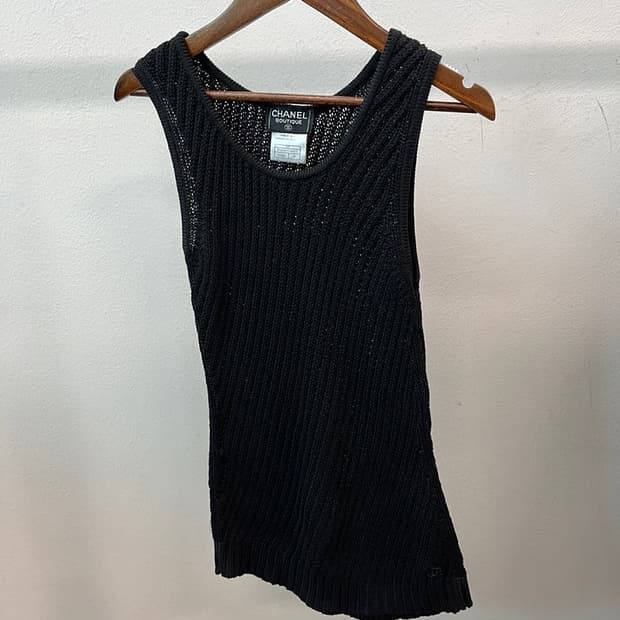 여) 샤넬 민소배 니트탑 