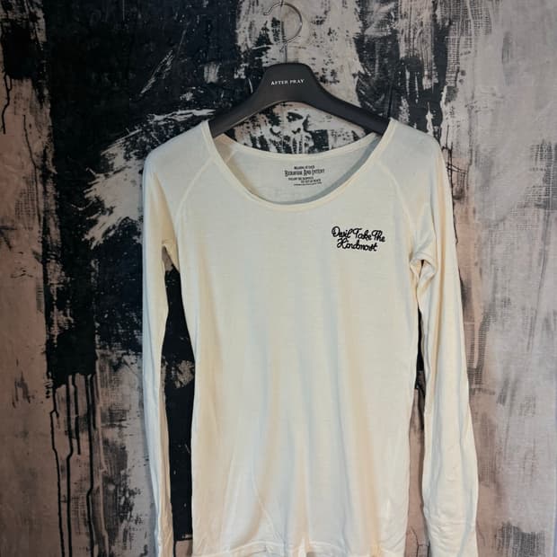 BEHAVIOR AND INTENT long sleeve t-shirt 