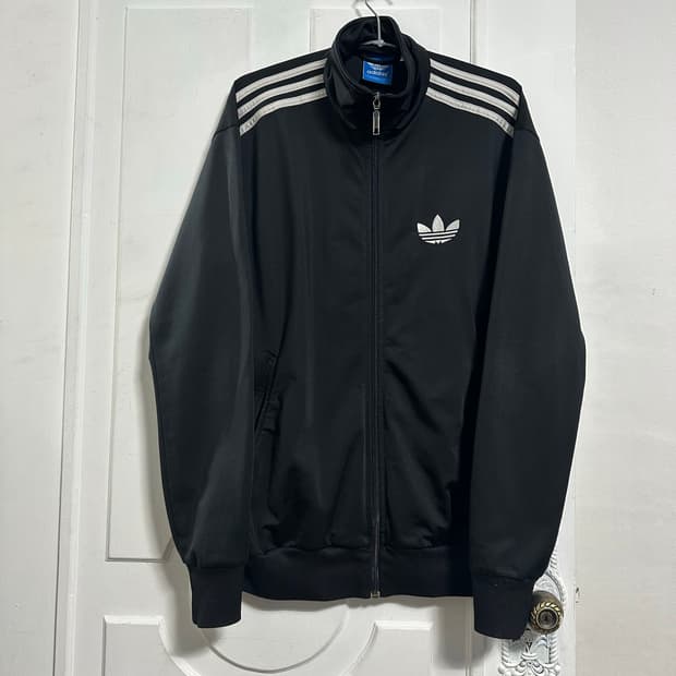 아디다스 파이어버드 트랙탑