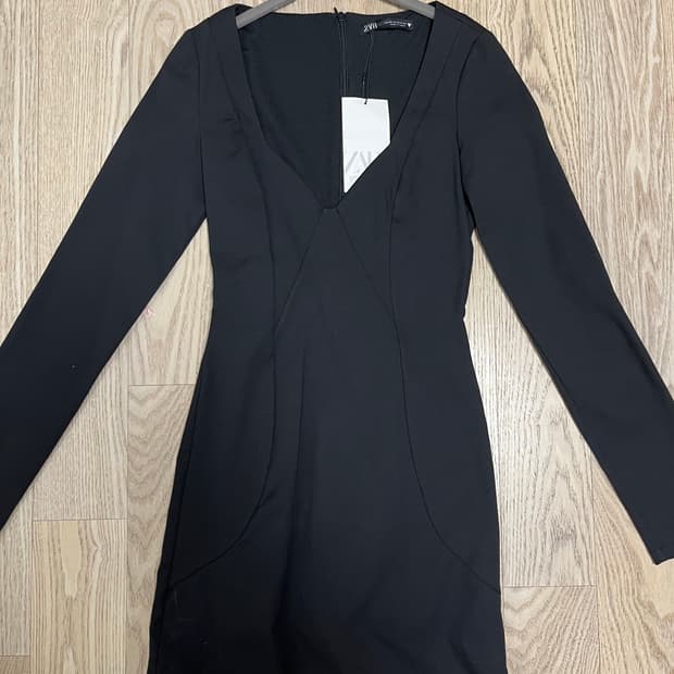 택 있음) 자라 긴팔 미니 원피스