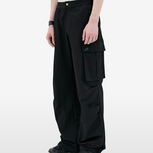 Needlepoint tuck cargo pants [black]