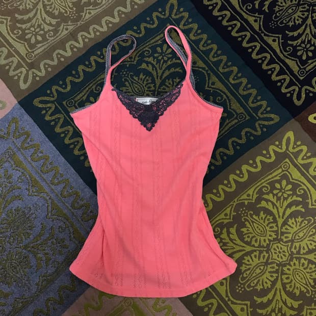 Little Ruru pinterest pink coral sleevel