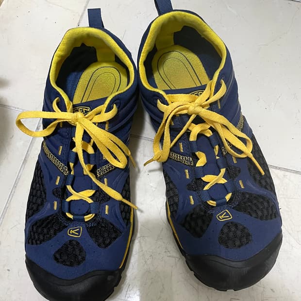 킨 경량운동화 270