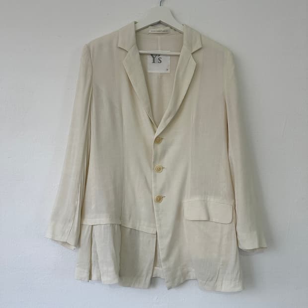 요지 야마모토 Y’s 비대칭 크림 블레이저