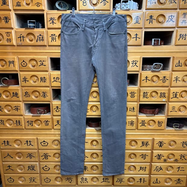 (32) 에비수 스트레이트핏 연 그레이 데님 팬츠