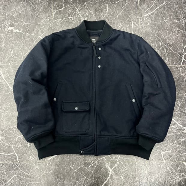 엔지니어드 가먼츠 x 유니클로 퍼프테크 숏 블루종