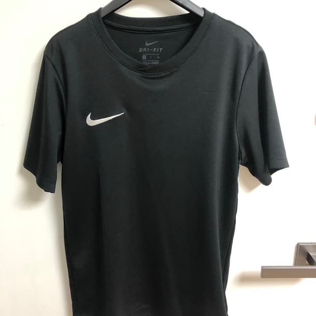 나이키 드라이핏 반팔티