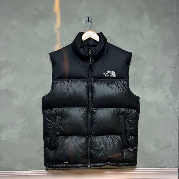 노스페이스 700 눕시 구스다운 패딩조끼 블랙