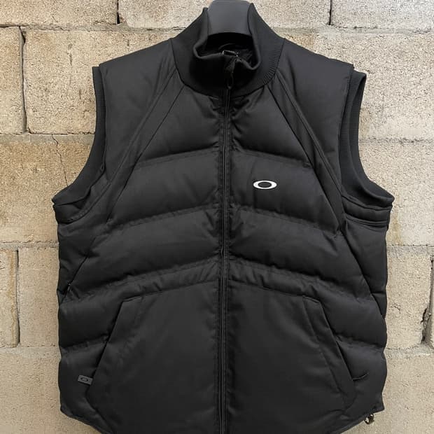 00’s 오클리 다운 푸퍼 베스트