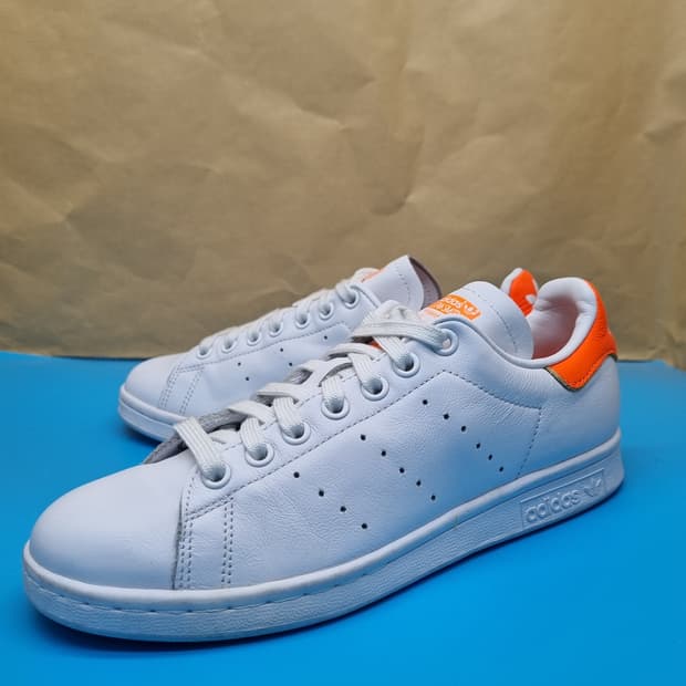 아디다스 스탠스미스 오렌지 여성스니커즈235 