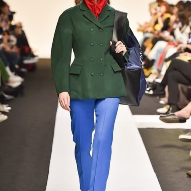 푸시버튼 그린 자켓 