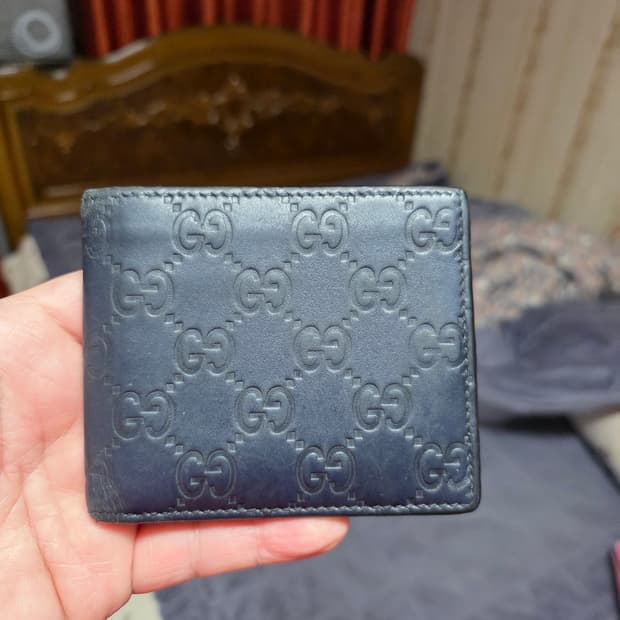 (정품) 구찌 시그니처 시마반지갑/365466/네이비 색상/개인