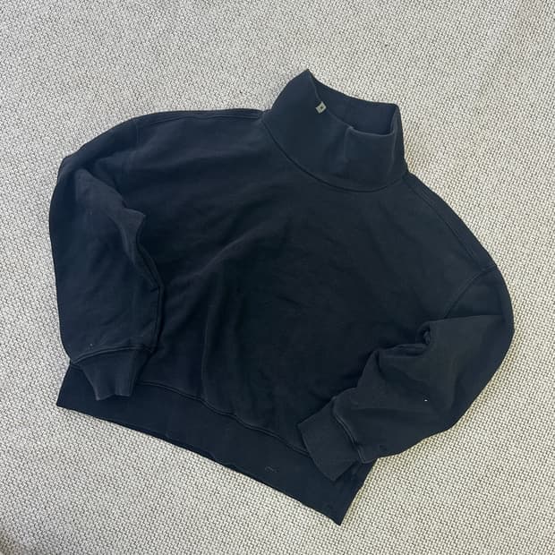 M 스노우피크 터틀넥 맨투맨 0414D