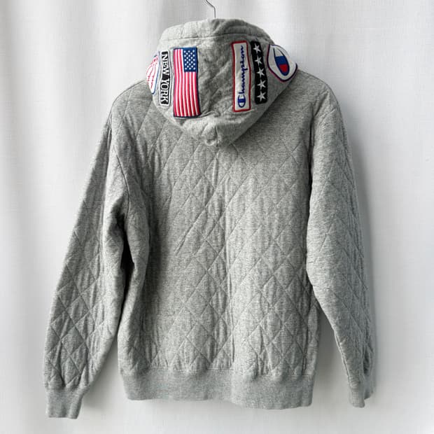 챔피온 재팬 직영점 한정판 멀티 패치 퀼팅 후드티 그레이 XL