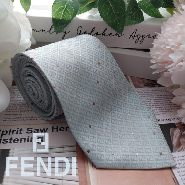 펜디 실크 라이트블루 주카 모노그램 넥타이 9cm A~B등급 K1327
