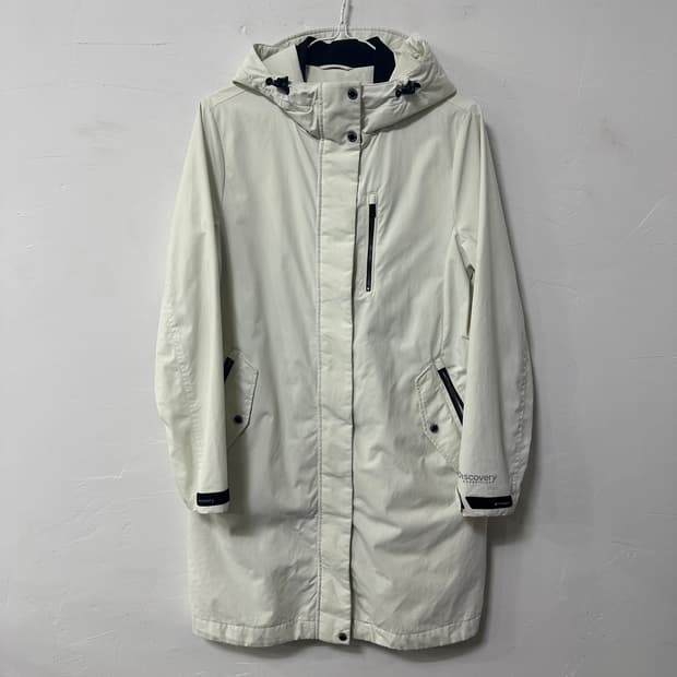 (90) 디스커버리 여성 롱 바람막이 아이보리