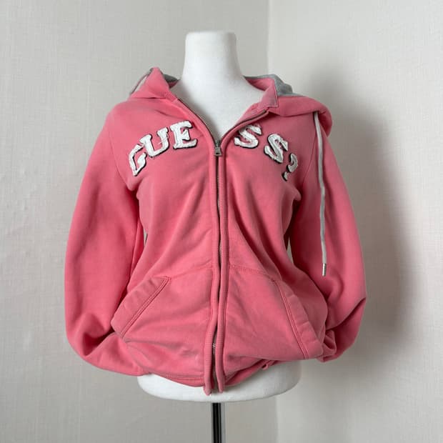 게스 핑크 후드집업