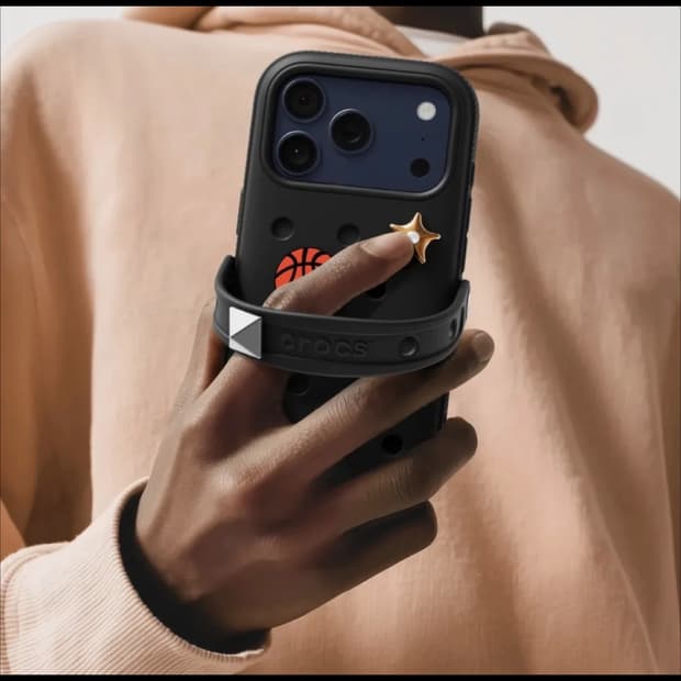 아이폰 17프로 크록스 케이스