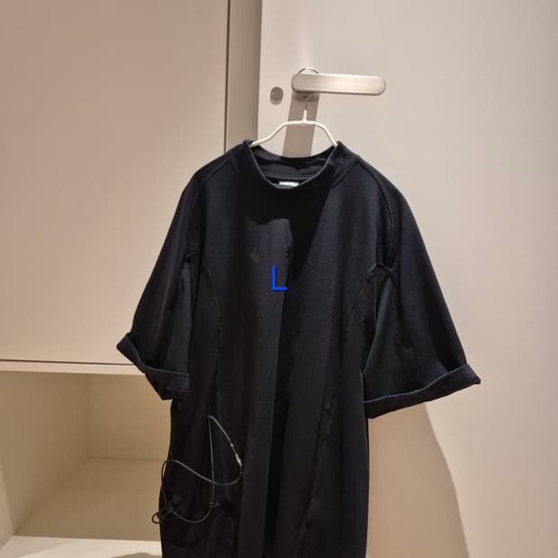 나이키×off white 블랙 반팔티 L