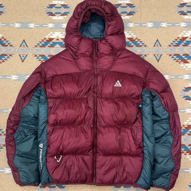 [M] 나이키 ACG 써마핏 ADV 루나 레이크 퍼퍼 자켓 나이트 마룬