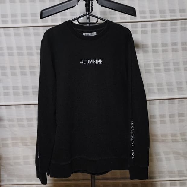 (체이스컬트) 검정 맨투맨 티셔츠 100 (슬림)