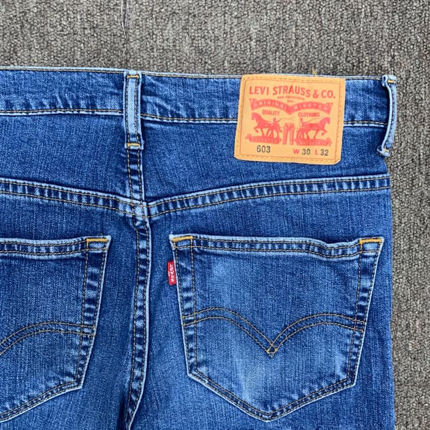 [30] 리바이스 603 데님팬츠 00603-9907