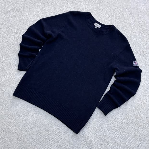 L 고급 빈티지 로고 패치 니트 스웨터 0402E