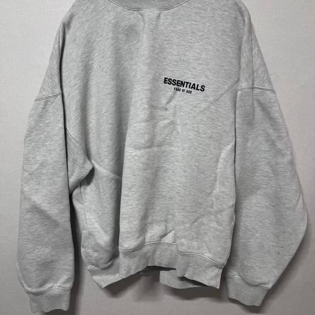 에센셜 피어오브갓 맨투맨