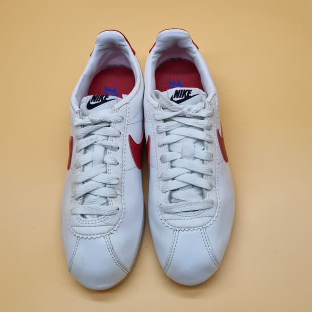 나이키 코르테즈 흰빨 운동화240.