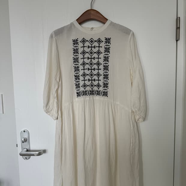 Ivory Embroidered Puff Sleeve Dress