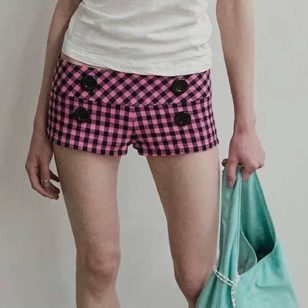 교환)스컬프터New Emo Gingham Micro Shorts Pink