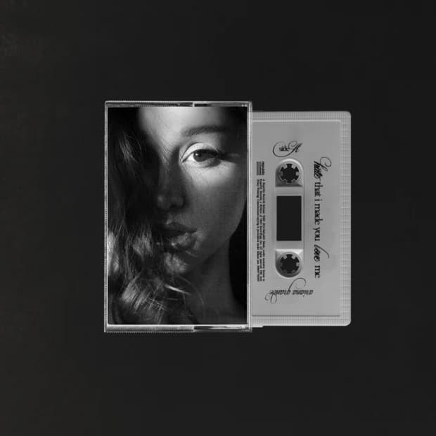 아리아나그란데 정규8집 타이틀 싱글 한정판 카세트테이프 (그레이컬러)