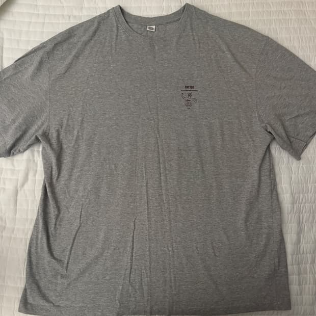에토스 파토스 반팔 티셔츠 그레이