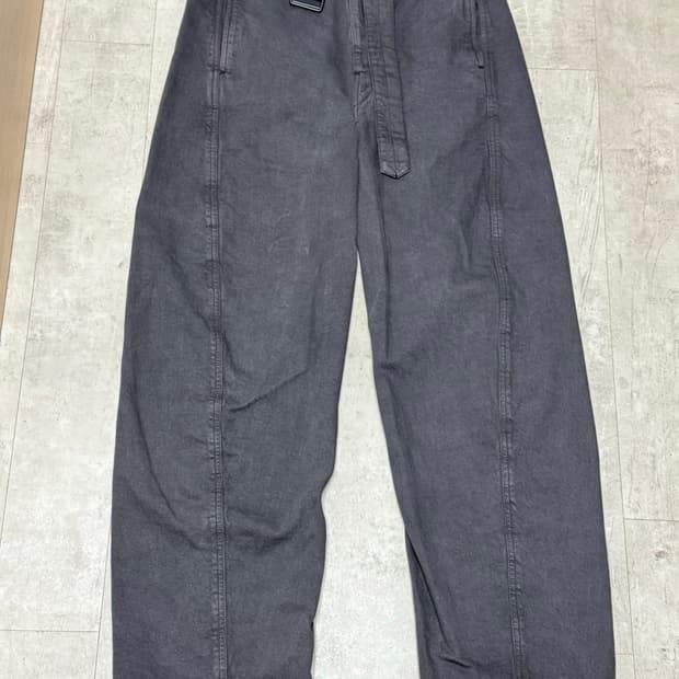 [M]르메르 트위스티드 벨티드팬츠 다크그레이