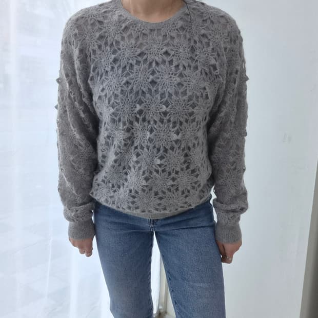 그레이 모헤어 울 혼방 시스루 루즈핏 니트