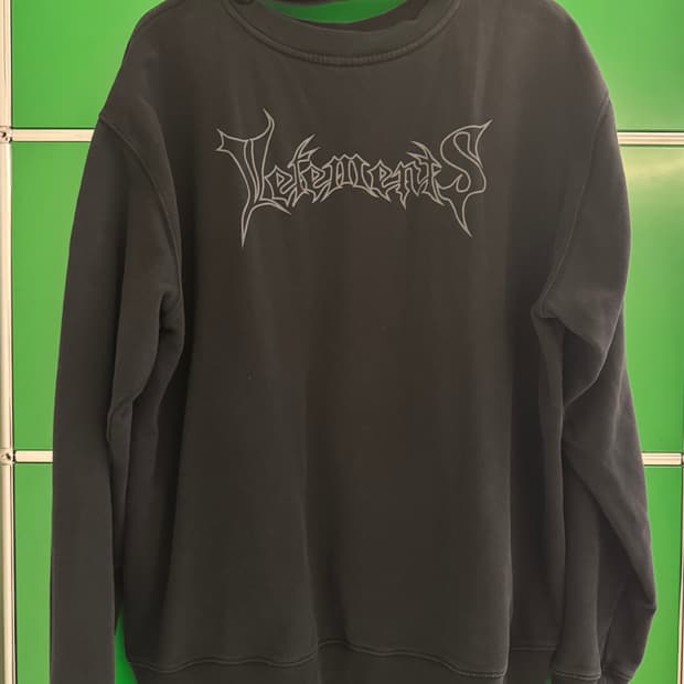 베트멍(Vetements) x챔피온(Champion) 맨투맨 (블랙)