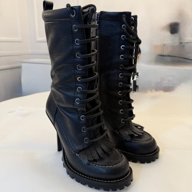 토리버치 미들부츠 7사이즈