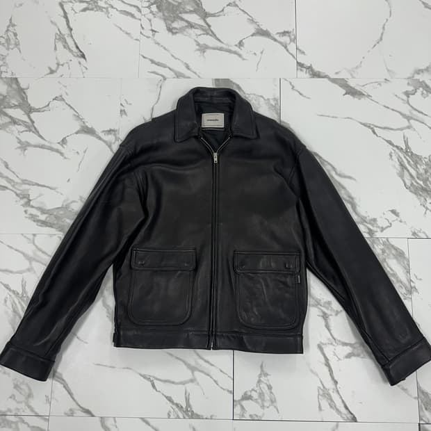 비바스튜디오 가죽자켓