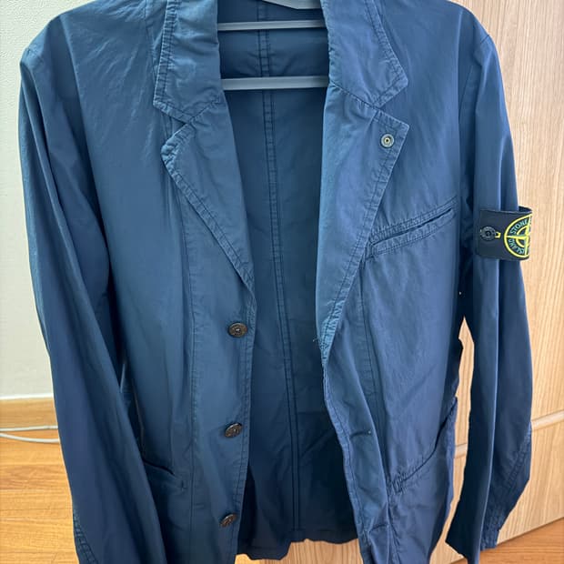 스톤아일랜드 자켓 s 사이즈 