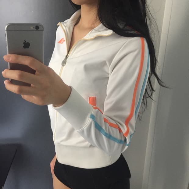 The north face 슬립딱붙핏 화이트 희귀 트랙탑 져지
