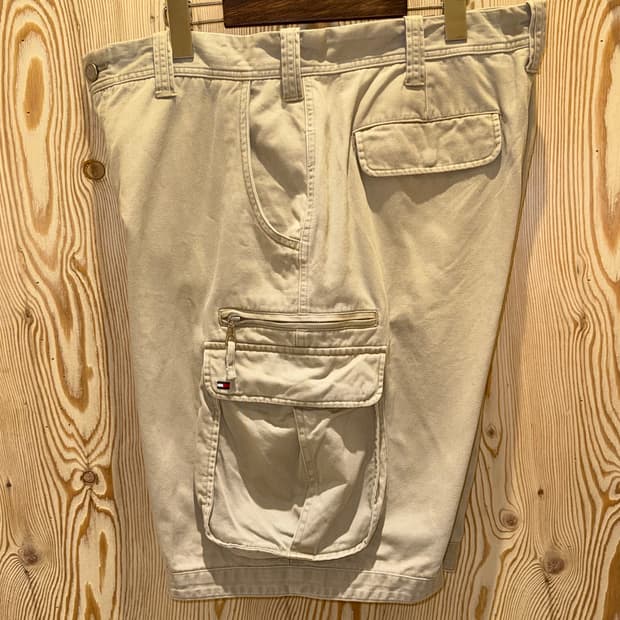 타미힐피거 카고 반바지 베이지