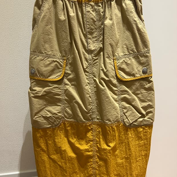 앤드원더 카고 투톤 스커트