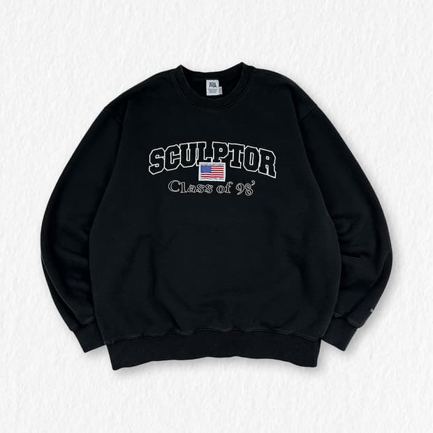 스컬프터 성조기 로고 맨투맨