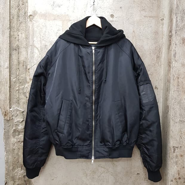 주카스페이스 후드 탈부착 항공 점퍼 48사이즈