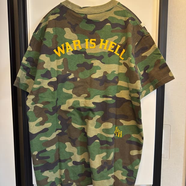 [M] fetch 페치 WAR IS HELL 카모 반팔 티셔츠